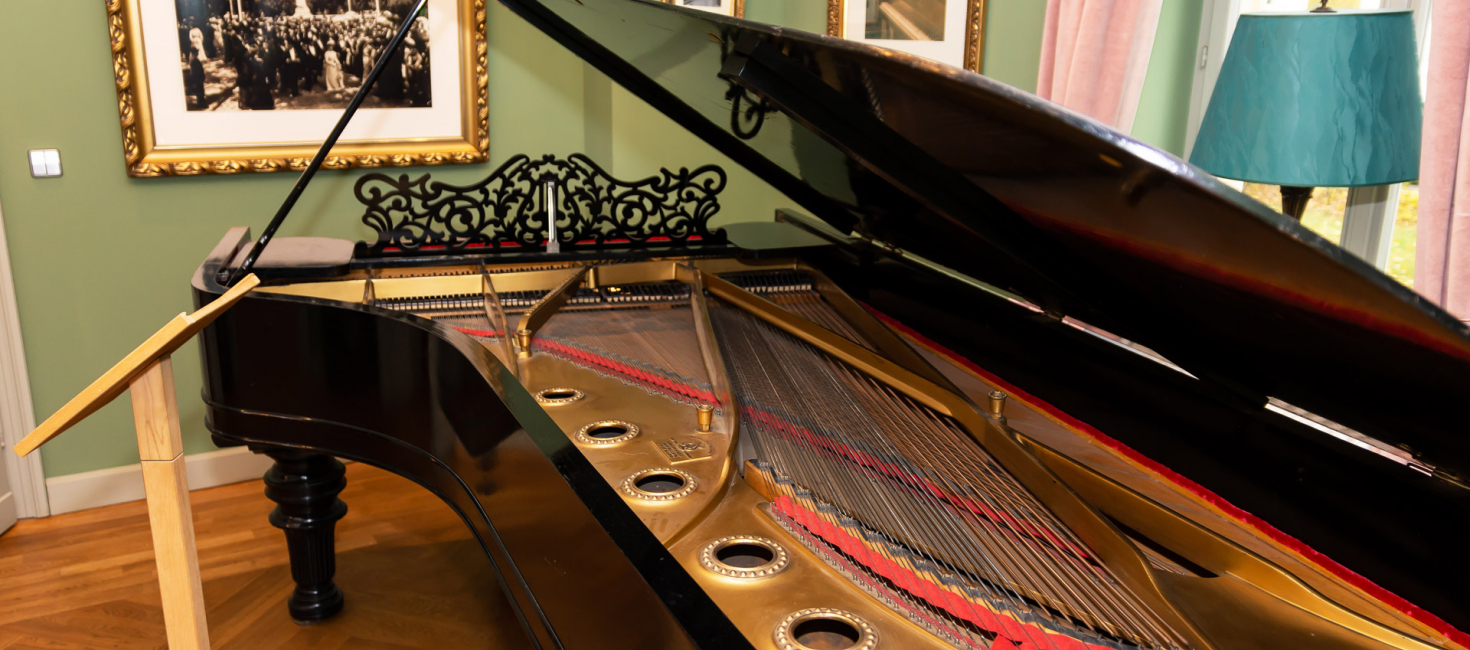 Restaurierter Steinway & Sons Flügel